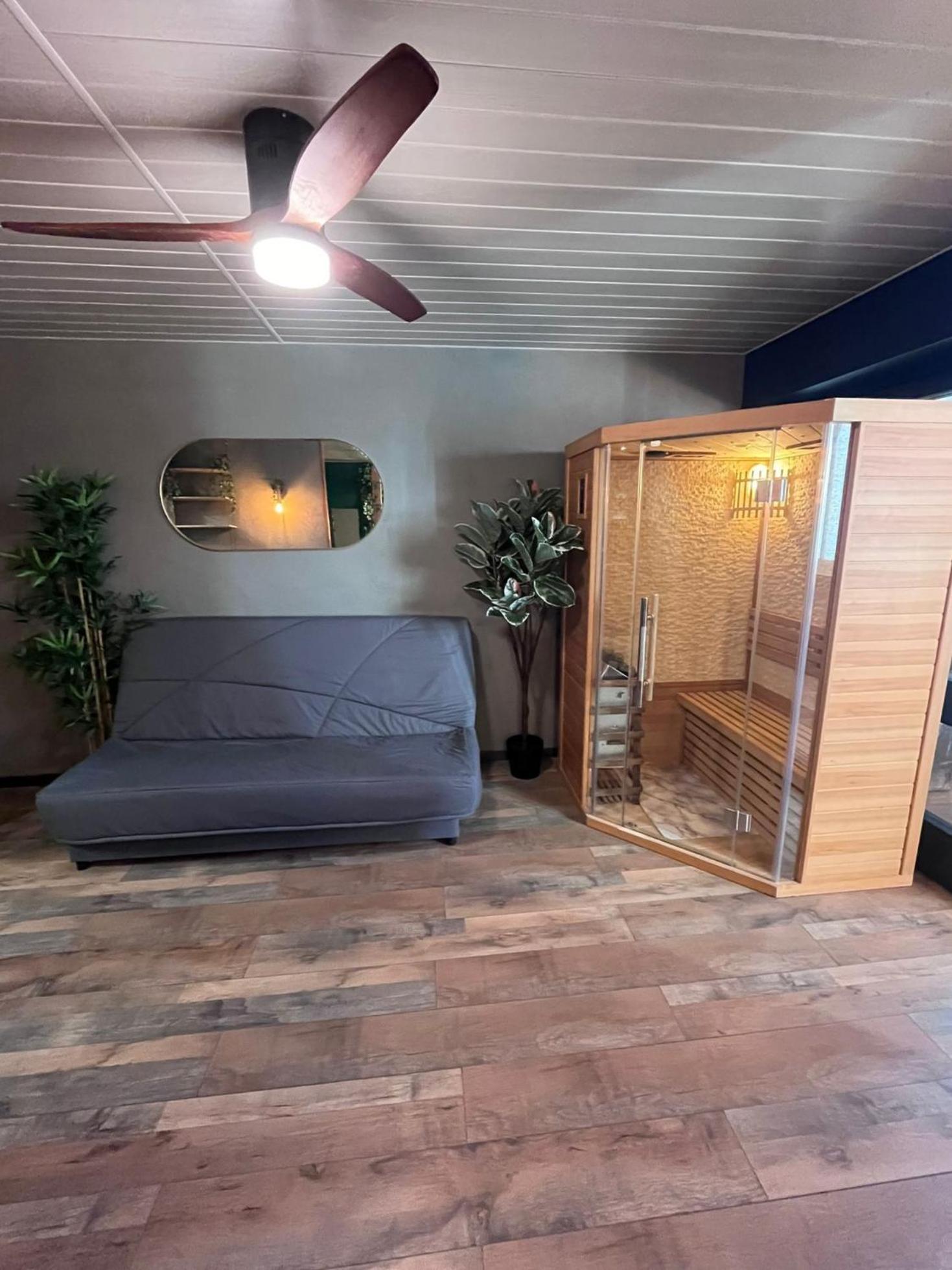 Oasis Tropical & Sauna サンティレール・ド・リエ エクステリア 写真